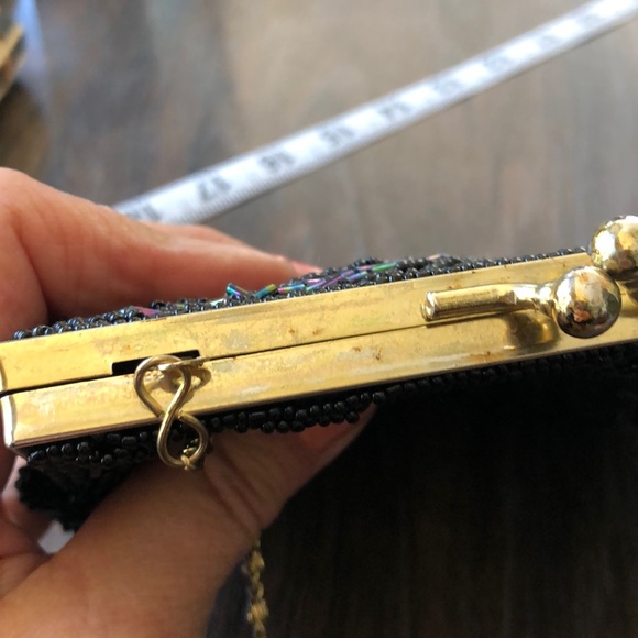 VNT beautiful black bead Scalloped handbag - Picture 7 of 16